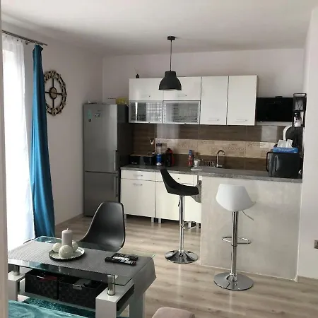 Iihf 2019 New Apartment アパート *
