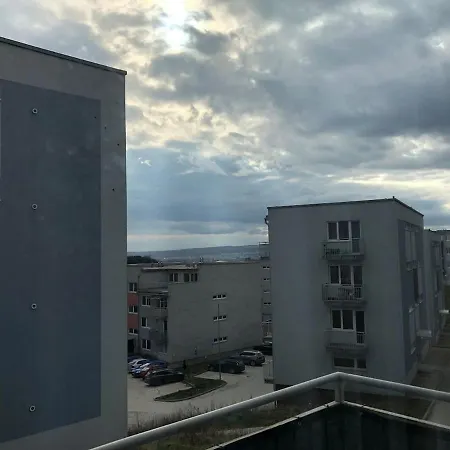 Iihf 2019 New Apartment コシツェ